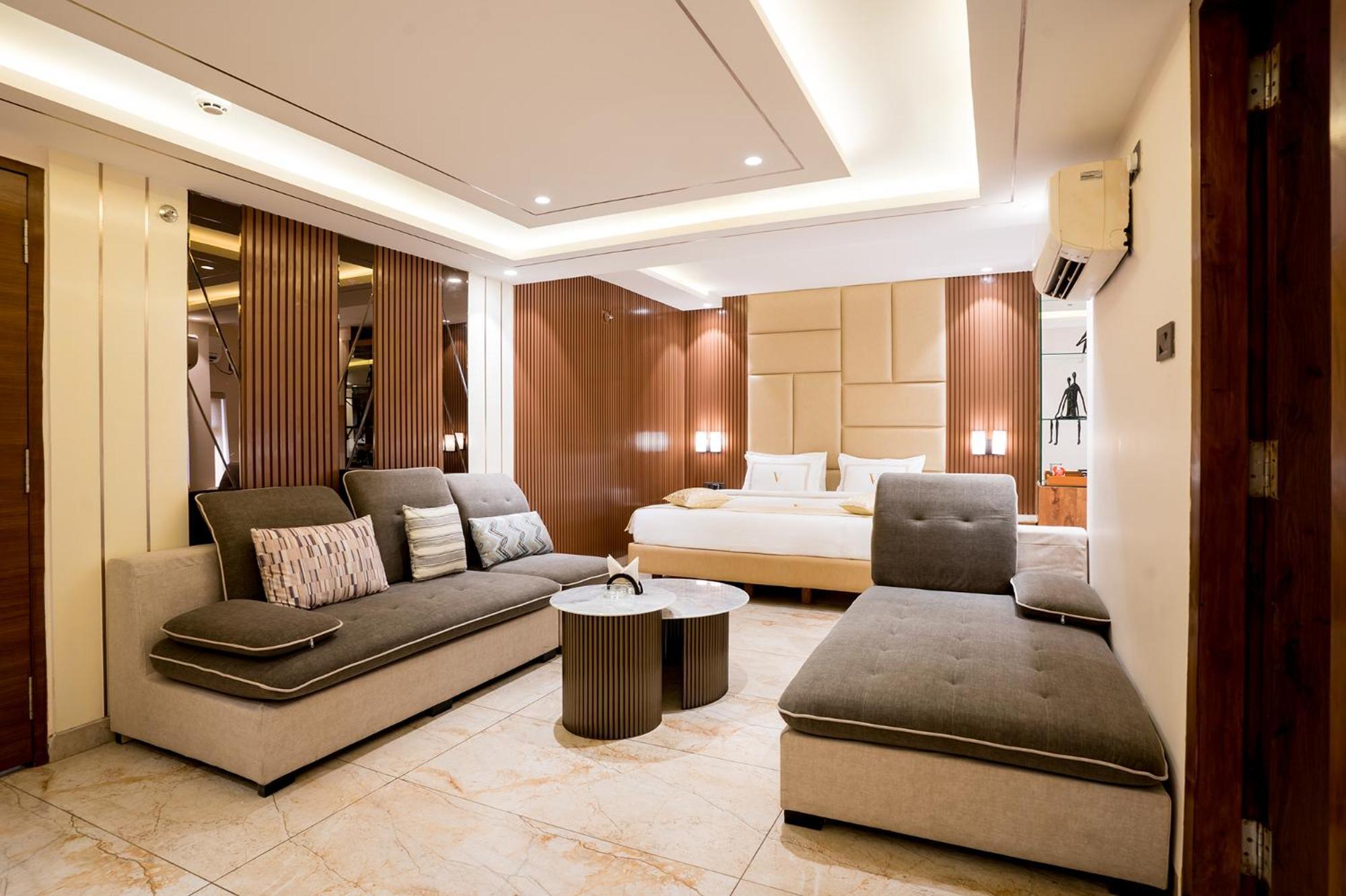 Oriva Vinflora Residency - Nr Lv Prasad Hospital, Banjara Hills Hotel Hyderabad Exterior photo