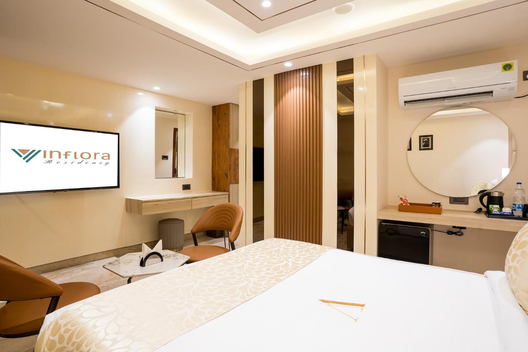 Oriva Vinflora Residency - Nr Lv Prasad Hospital, Banjara Hills Hotel Hyderabad Exterior photo