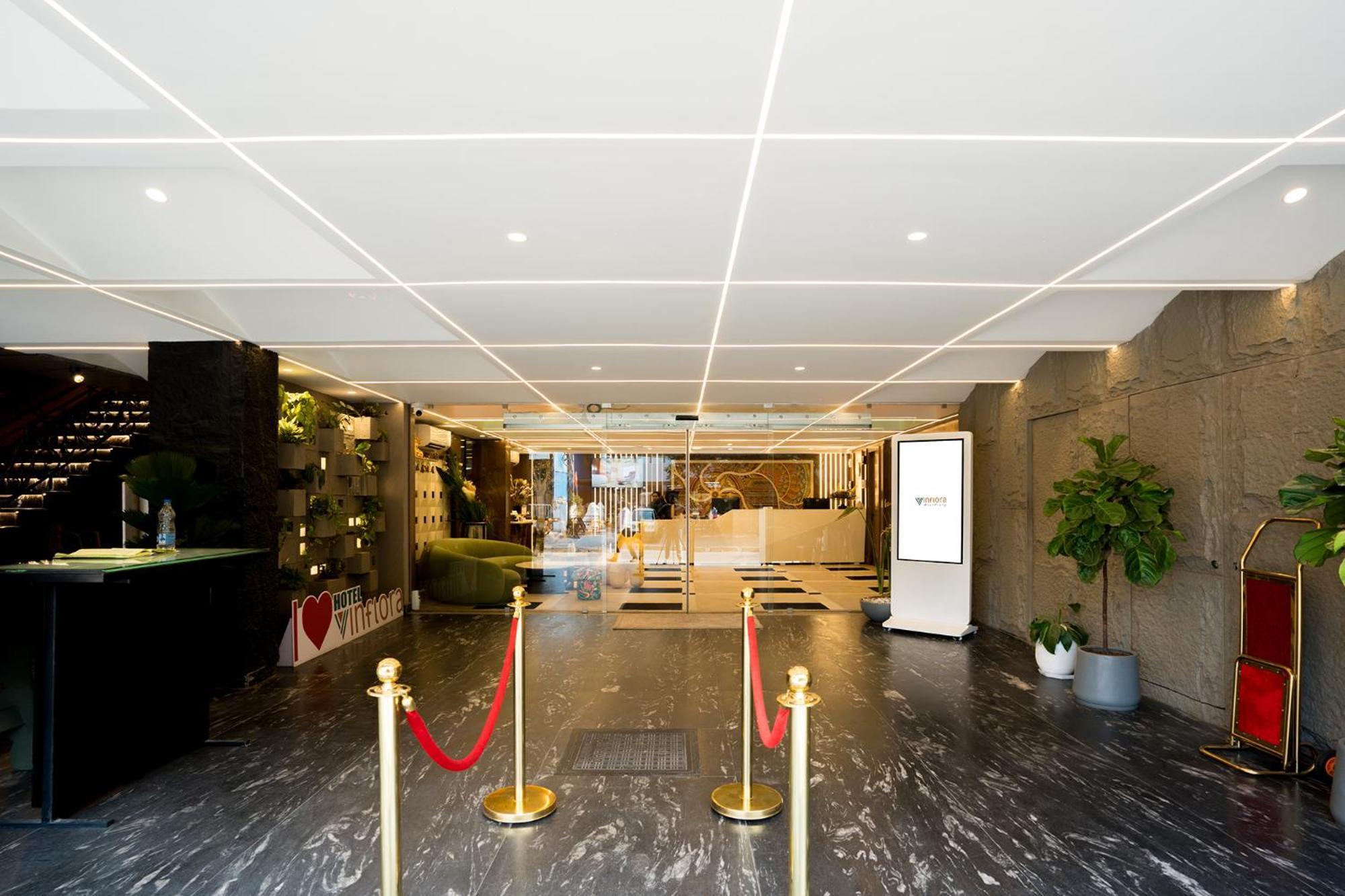 Oriva Vinflora Residency - Nr Lv Prasad Hospital, Banjara Hills Hotel Hyderabad Exterior photo