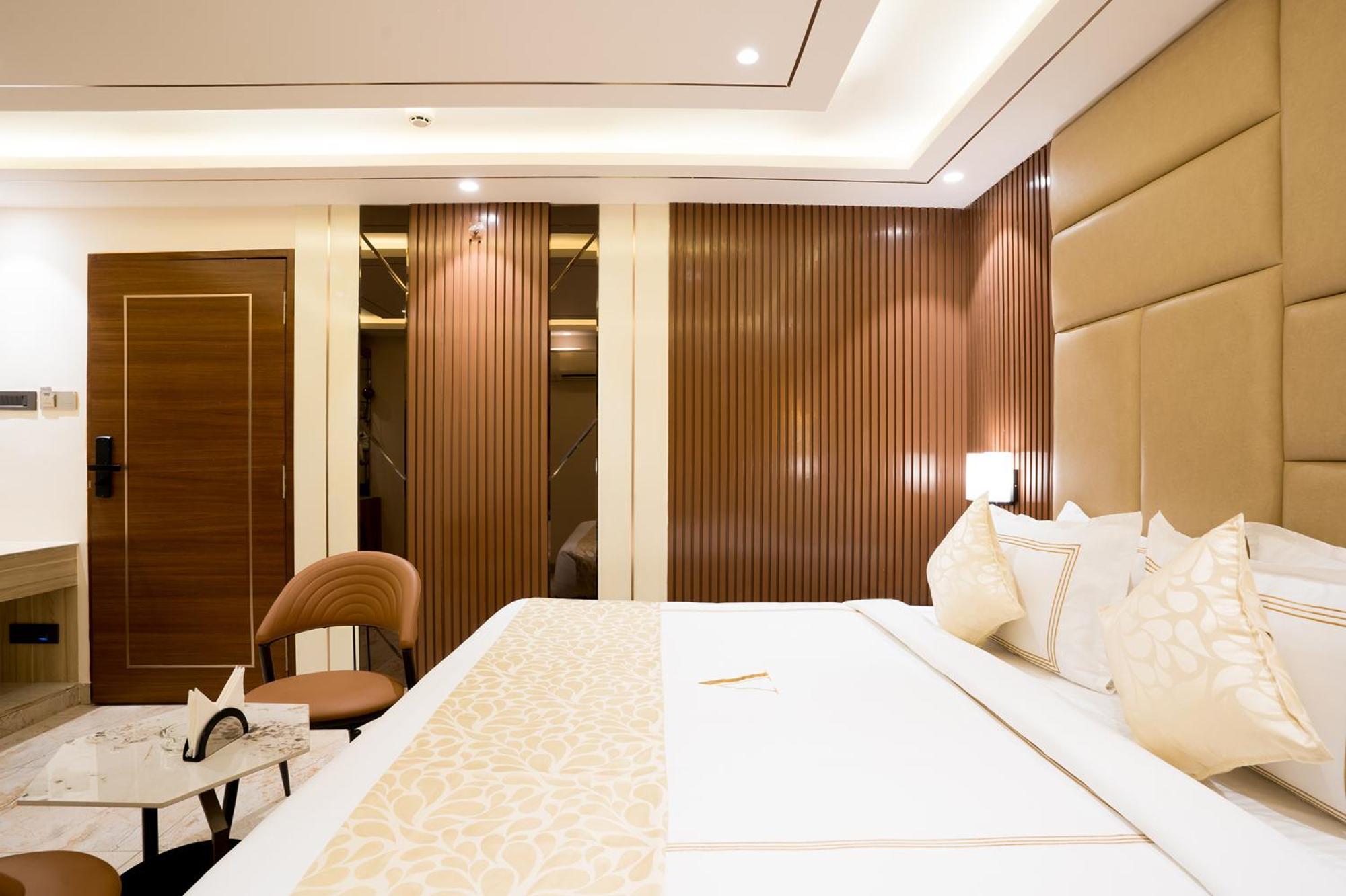 Oriva Vinflora Residency - Nr Lv Prasad Hospital, Banjara Hills Hotel Hyderabad Exterior photo