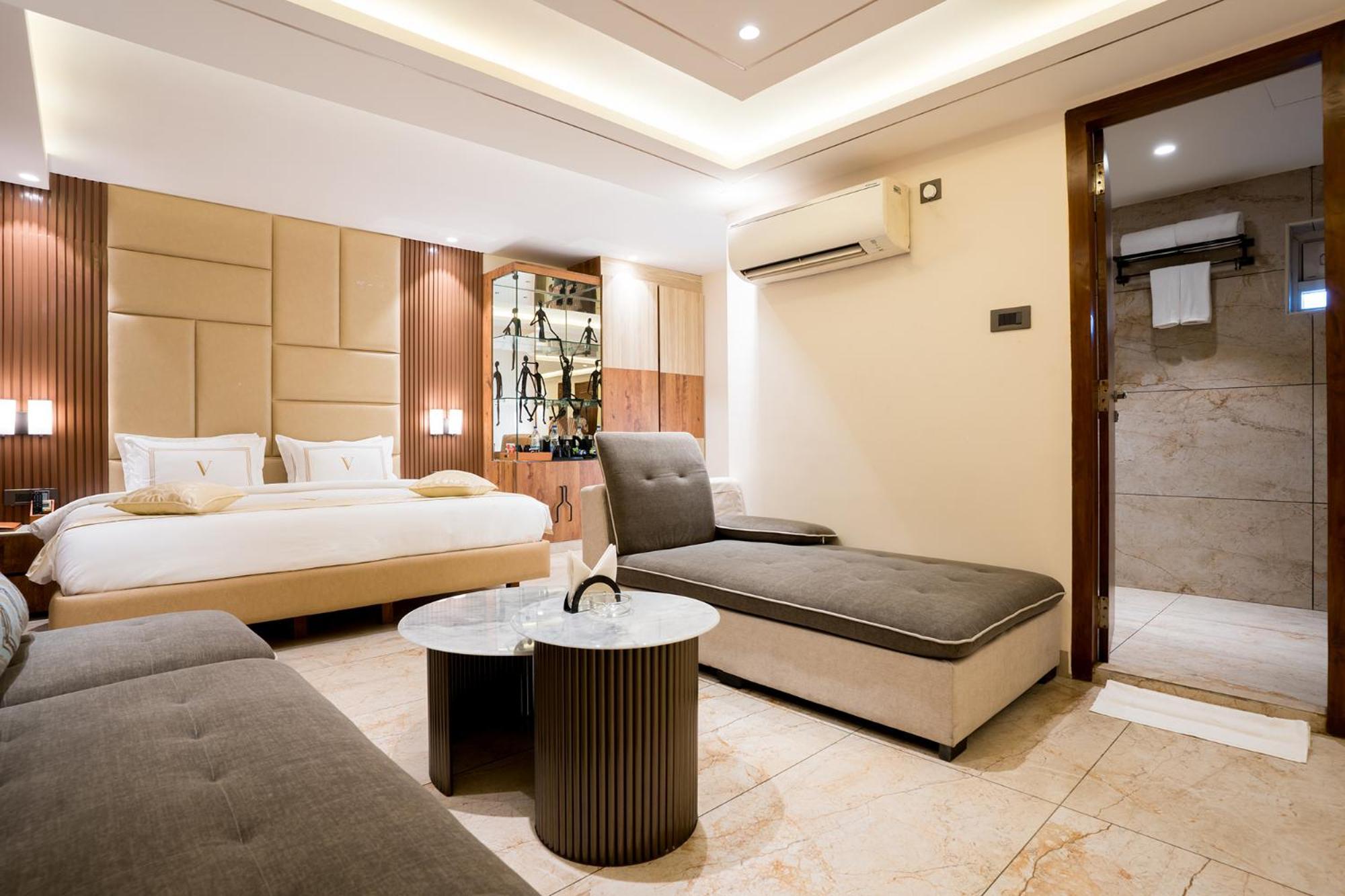 Oriva Vinflora Residency - Nr Lv Prasad Hospital, Banjara Hills Hotel Hyderabad Exterior photo