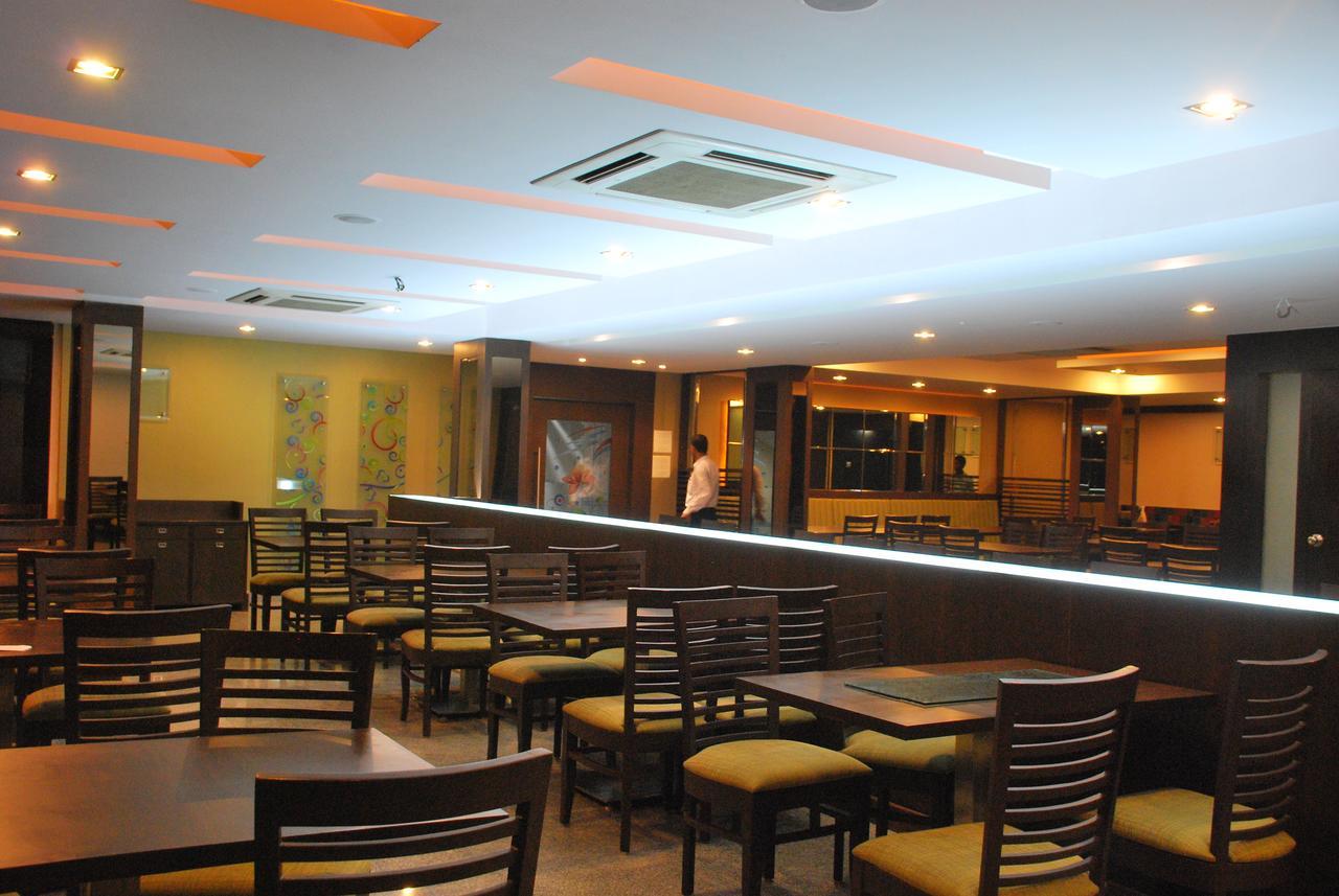 Oriva Vinflora Residency - Nr Lv Prasad Hospital, Banjara Hills Hotel Hyderabad Exterior photo